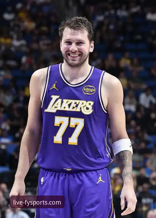 风云体育支持哪些赛事 湖人客胜步行者,东契奇43分高光解析